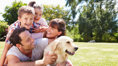 Família com pet gastos veterinários