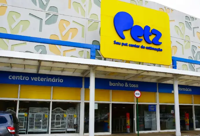 Empresa do Grupo Petz também aposta em franquias pet