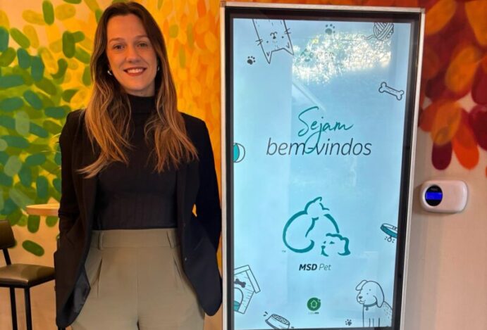 MSD Saúde Animal, Caroline Brunelli Silva