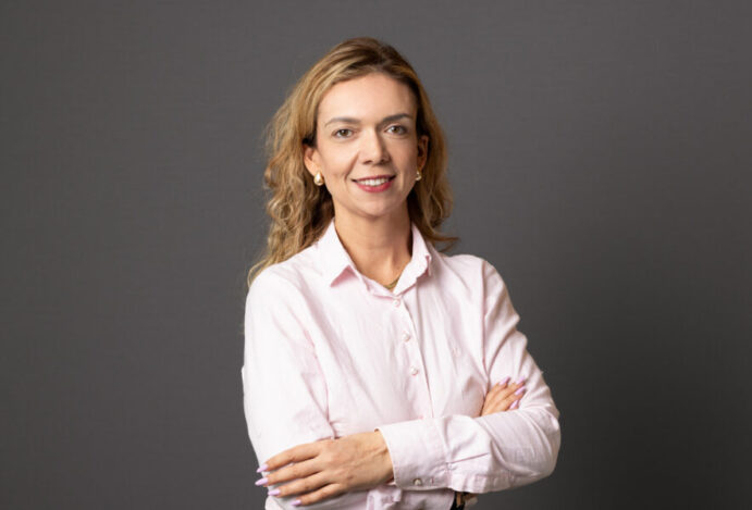 Fernanda Viscione, Ceva