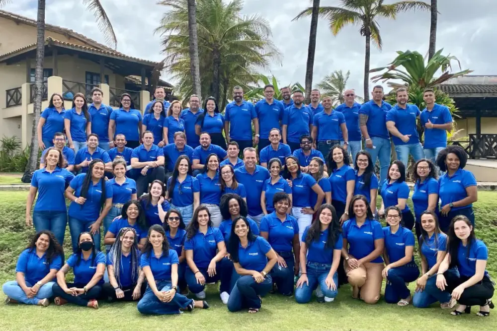 Distribuidora pet do Nordeste já atua em 3 estados 1 DISTRIBUIDORA PET DO NORDESTE