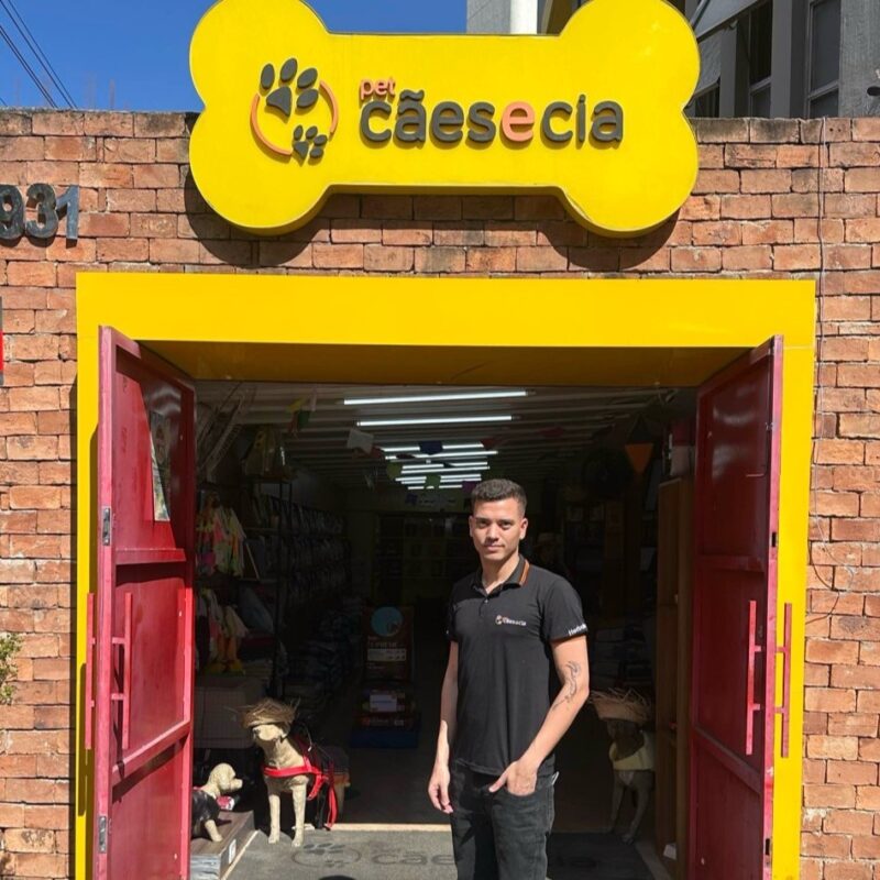 Novo supervisor de marketing da Pet Cães e Cia 1 Pet Cães e Cia, Samuel Mesquita