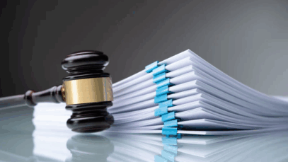 Prefeito é denunciado de favorecer clínica veterinária