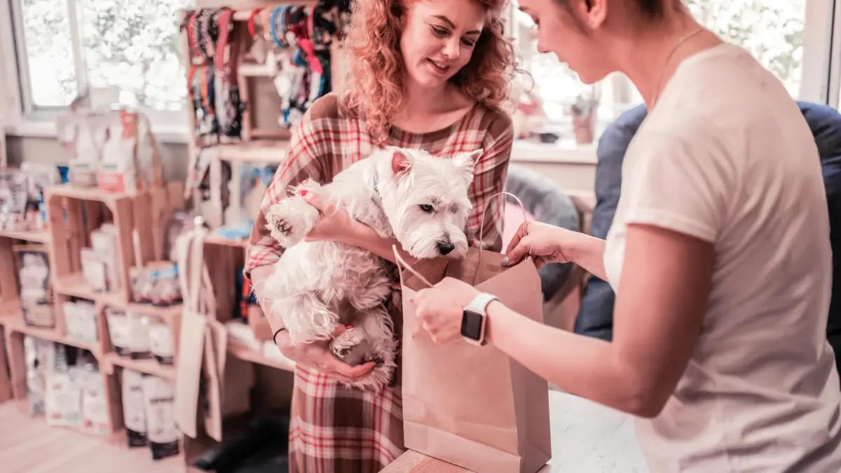 Cresce a atenção dos tutores aos preços de pet food
