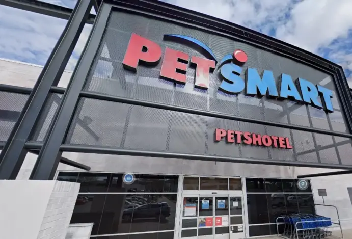 PetSmart transforma lojas em hubs de entrega