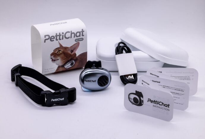 Startup chinesa lança coleira com IA que traduz sons de pets em linguagem humana em 1,2 segundo. Saiba como funciona o PettiChat.