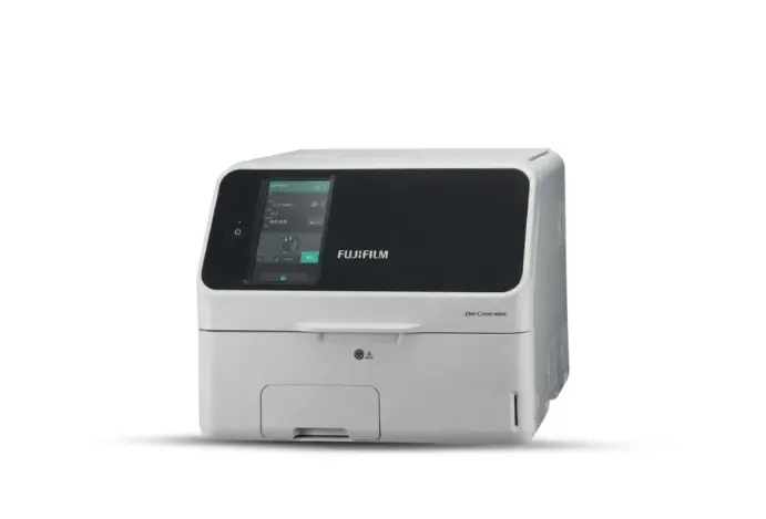 FujiFilm lança o NX600, analisador de bioquímica seca para rotina veterinária de alto volume