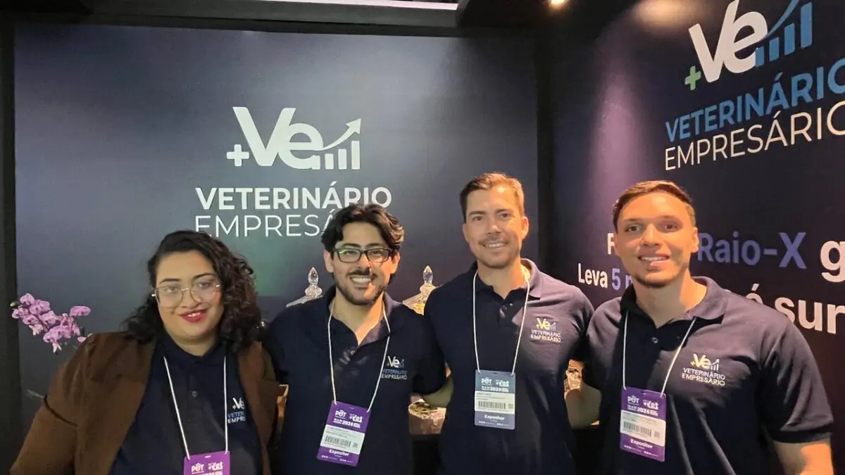 Bruna Souza, Ícaro Rodriguez, Hebert Justo e Pedro Narente, do Veterinário Empresário