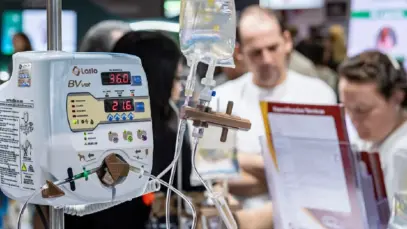Equipamento veterinário em exposição durante a Pet Vet Expo 2025